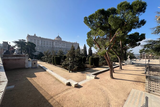 Prado Museum and Royal Palace Private Tour in Madrid - A break on Calle Mayor: where Madrid talks back