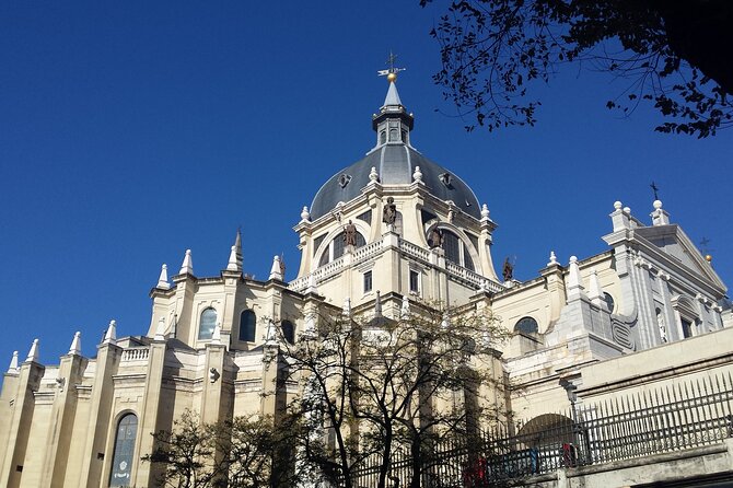 Private 3-Hour Group Tour in Madrid - Almudena Cathedral and the City’s Center of Gravity