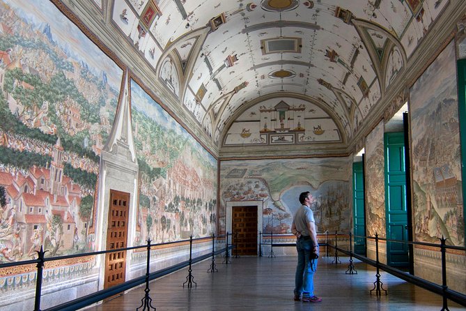 Private 8-hour Tour of Madrid + Escorial Monastery & Valley of the Fallen - Booking tips that can save your day