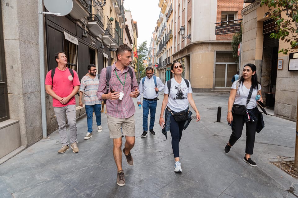 Private Tour in Prado Museum & Madrid’s Iconic Neighborhoods - Key Things You’ll Notice on This Prado + Letras Private Tour