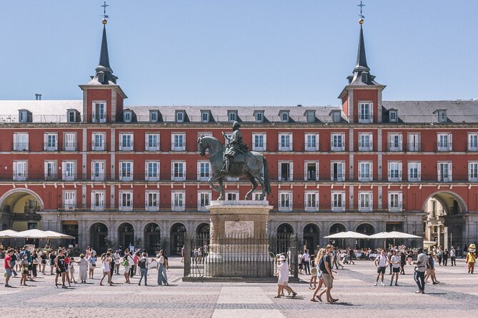 Private Tour Prado Museum & City Tour with Flamenco - What kind of traveler should book this?