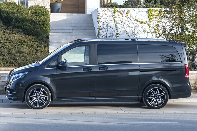 Private Transfer: Madrid to Madrid Airport MAD in Luxury Van - Key things I think you’ll care about