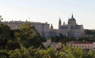 Private Visit to the Royal Palace and Walking Tour of Madrid - Entering the Royal Palace with skip-the-line power