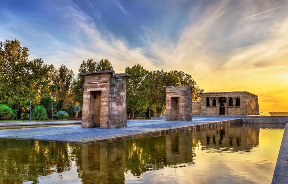 Private Visit to the Royal Palace and Walking Tour of Madrid - Price and value: what you’re paying for at $221 per person