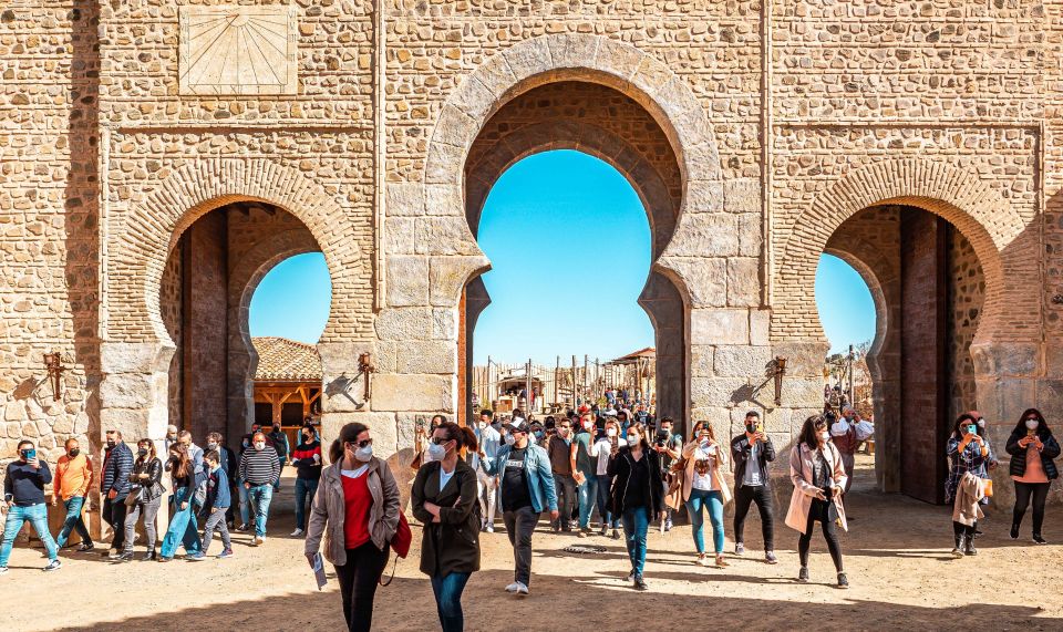 Puy du Fou España Entry Ticket - Rain-Proof Touring and Translation Reality Checks