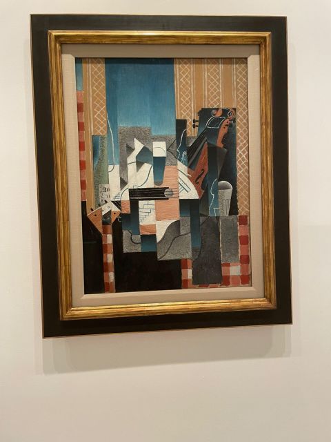 Reina Sofía Museum guided tour with ticket and skip the line - What you’ll see: Surrealism, Cubism, and 1930s-era Spanish art