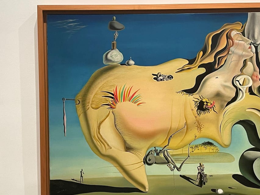 Reina Sofía Museum guided tour with ticket and skip the line - Guides matter: Loreta, Cristiana, and Rubén set the tone