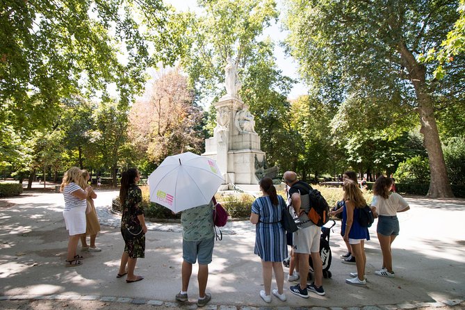Retiro Park Walking Tour in Madrid - Starting at Puerta de Alcalá: Getting Oriented Without Wasting Time