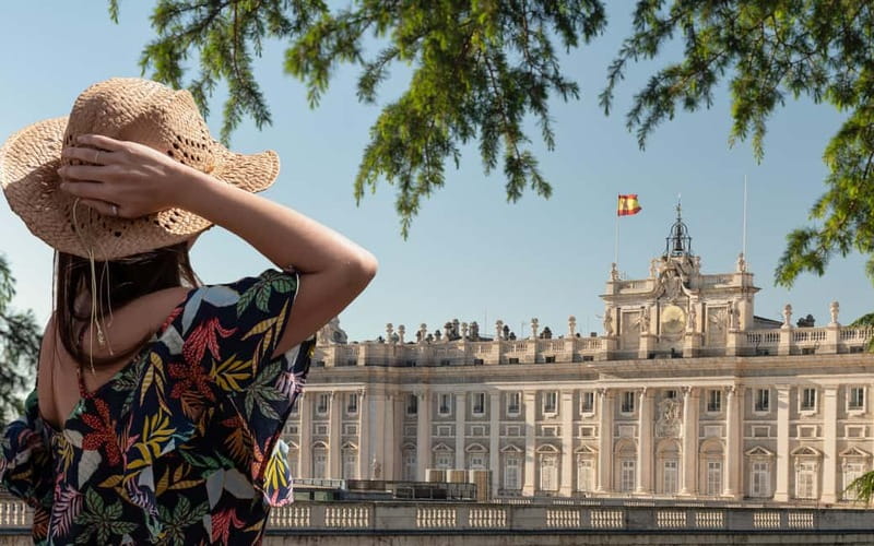 Royal Palace of Madrid: Private tour with entrance included - Price and Logistics: Is $717 Per Group Worth It?