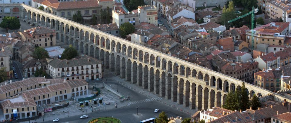Segovia: 3-Hour Private Walking Tour - Plaza Mayor and the Gothic Segovia Cathedral