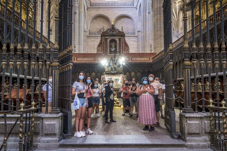 Segovia Cathedral Guided Tour - Segovia Cathedral in an Hour: what this tour actually covers