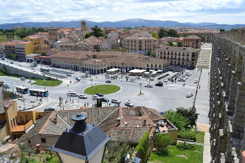 Segovia: guided route on an electric bicycle (ebike) - Monastery of Santa María del Parral, Royal Mint, and the craft side of Segovia