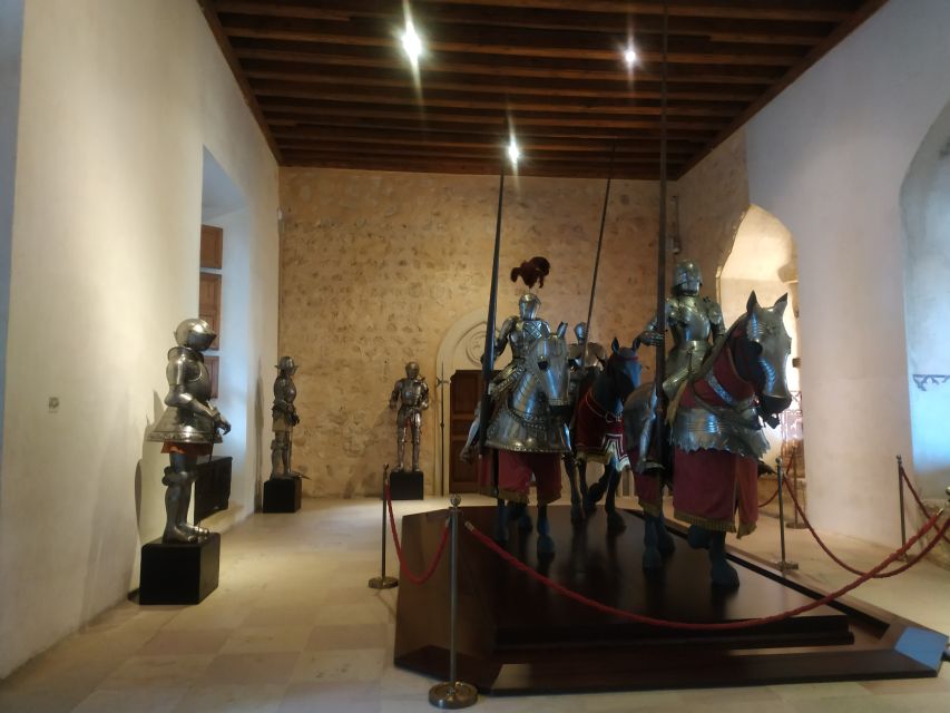 Segovia: Guided Walking Tour with Cathedral & Alcázar Entry - Price and what you truly get for $32