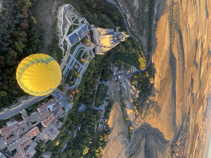 Segovia: Hot Air Balloon Flight with Picnic and Cava - Why a Segovia balloon flight beats the usual sightseeing