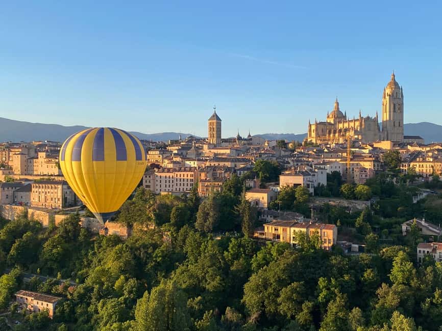 Segovia: Hot-air balloon ride with cava toast & picnic - Why Sunrise Works So Well Over Segovia