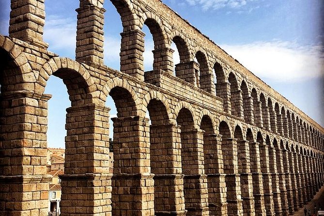Segovia Private Day Trip from Madrid with Hotel pick up - Hotel pickup and the 8-hour timing that keeps you sane
