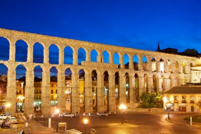 Segovia Private Day Trip from Madrid with Hotel pick up - Aqueduct of Segovia: Roman engineering without the ticket headache
