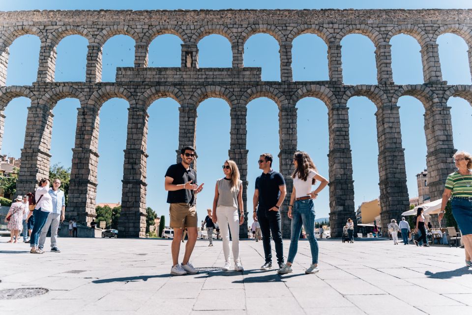 Segovia Private Guided Visit & Alcazar with High Speed Train - Lunch and free time: using 1.5 hours wisely in Segovia