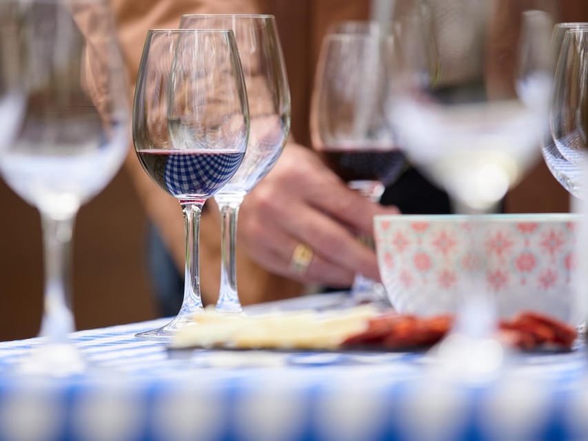 Segovia: Winery Tour with Wine Tasting - A balanced take: what could be annoying