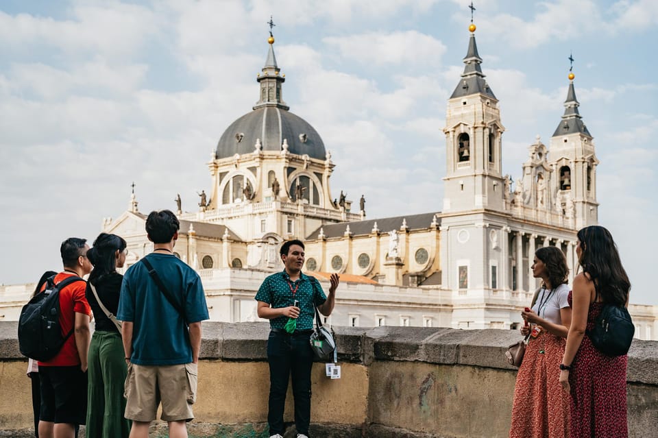"Skip the line" Royal Palace + Prado Museum - Royal Palace: what you’ll actually see with a guide