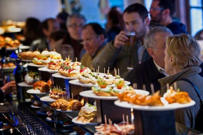 Tapas Crawl in Madrid Historical Quarter for Lunch or Dinner - Key points before you go