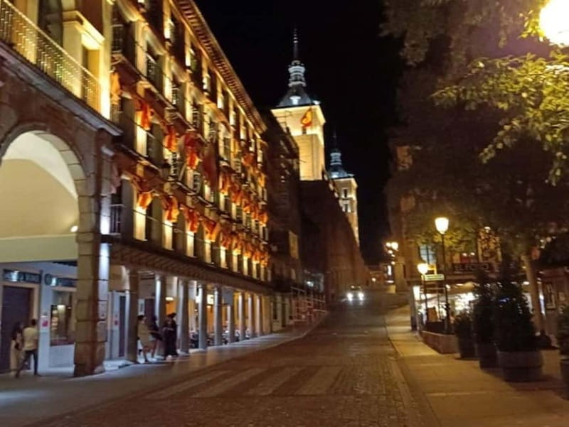 The Enchanted City: A Mysterious Tour of Toledo - Toledo after sunset: the other Toledo you actually feel