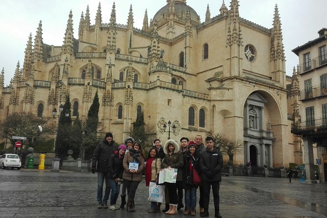 Toledo and Segovia Private Tour with Pick-up from Madrid - Cathedral of Segovia and the Main Square Viewpoint Effect