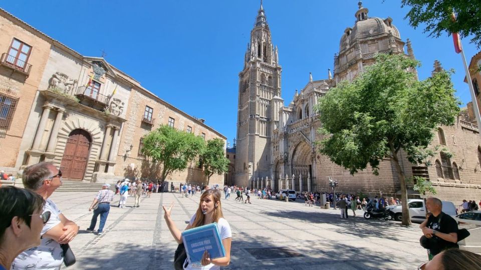 Toledo: Cathedral, Alcazar, Monastery, Jewish Quarter Tour - Alcázar and the viewpoints that frame the day