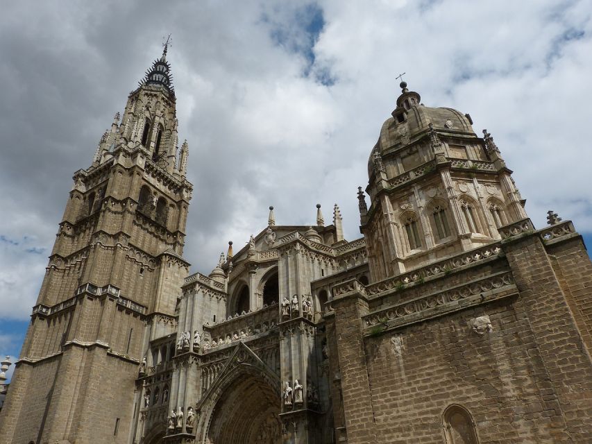 Toledo: City of the Three Cultures Guided Walking Tour - Jewish Quarter highlights: Santo Tomé and El Greco’s key painting