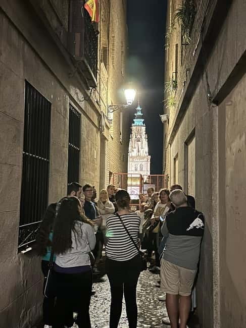 Toledo Mágico, the original night route: mystery, curiosities and secrets - What it’s like with a Spanish-only guide