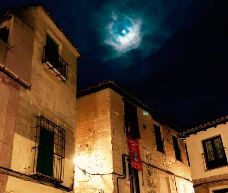 Toledo: Mysteries and Secrets Tour in Spanish - The guide makes or breaks it: why David gets named