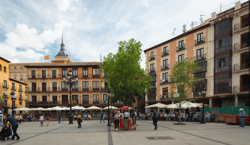 Toledo: Private Minivan tour from Madrid - Toledo Cathedral: The One-Hour Anchor Stop