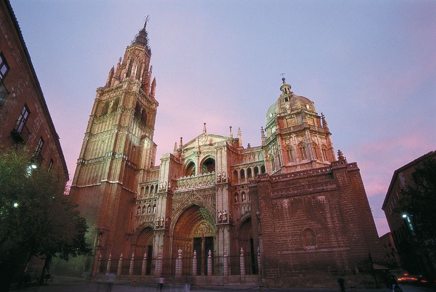 Toledo: Private Monuments Walking Tour with Monument Entry - Santo Tomé Church and The Burial of the Count of Orgaz: art tied to place