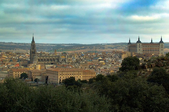 Toledo Tour with Tapas, Wine Tasting and Optional 3 Monuments - Free Time in Toledo: How to Use It Without Wasting Your Energy