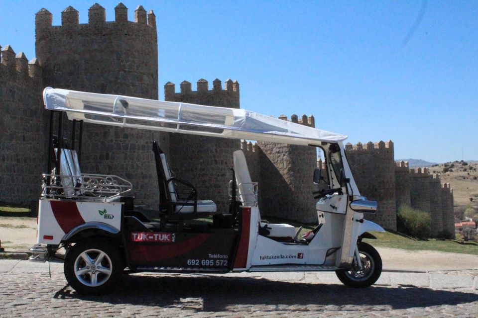 Tour Guiado En Tuk Tuk Recorre Avila De La Forma Mas Comoda - Why a Tuk Tuk Works So Well in Old-World Avila