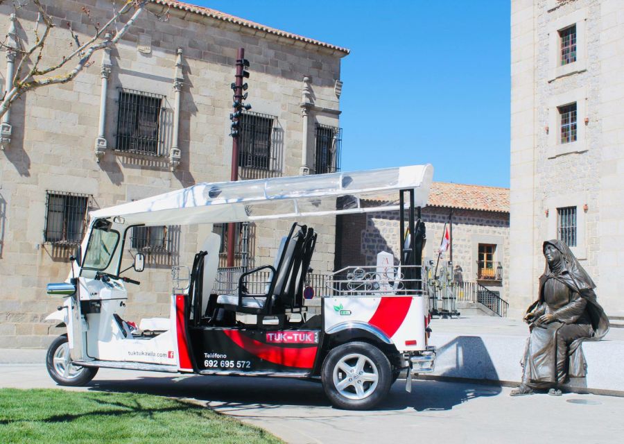 Tour Guiado En Tuk Tuk Recorre Avila De La Forma Mas Comoda - Getting On Board: Where to Meet and What to Expect From the Ride