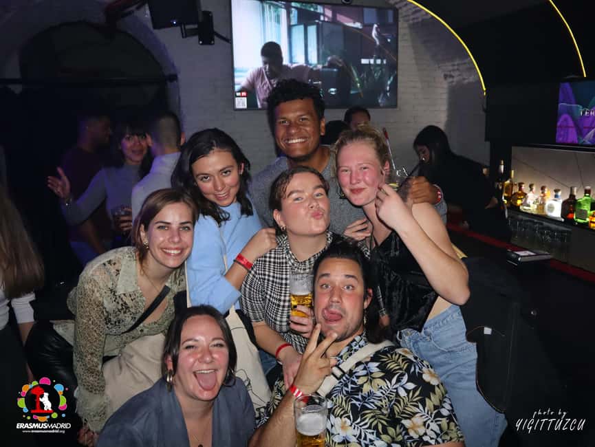 Wild Night Pub Crawl: Free Shots, Games & VIP Club Entry! - Dress code and venue rules: how to avoid getting turned away